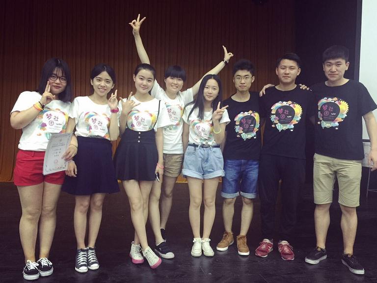 心理剧《梦》是我系辛磊,令佳宁,刘源源,薛琦,李婧妮,李梦圆,蒋颖哲