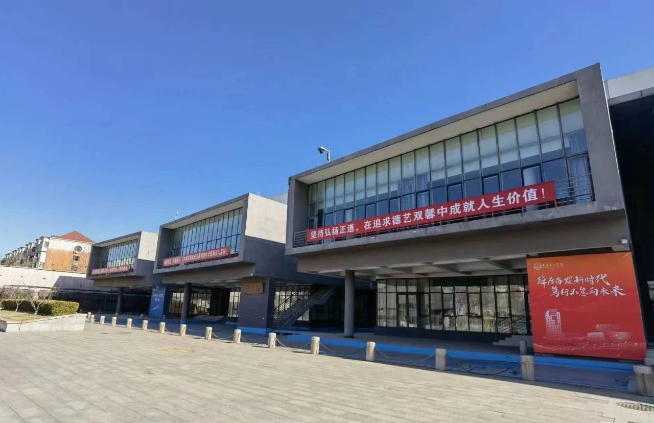 筑牢安全防线 建设平安校园——校领导带队开展暑假前校园安全检查督导工作