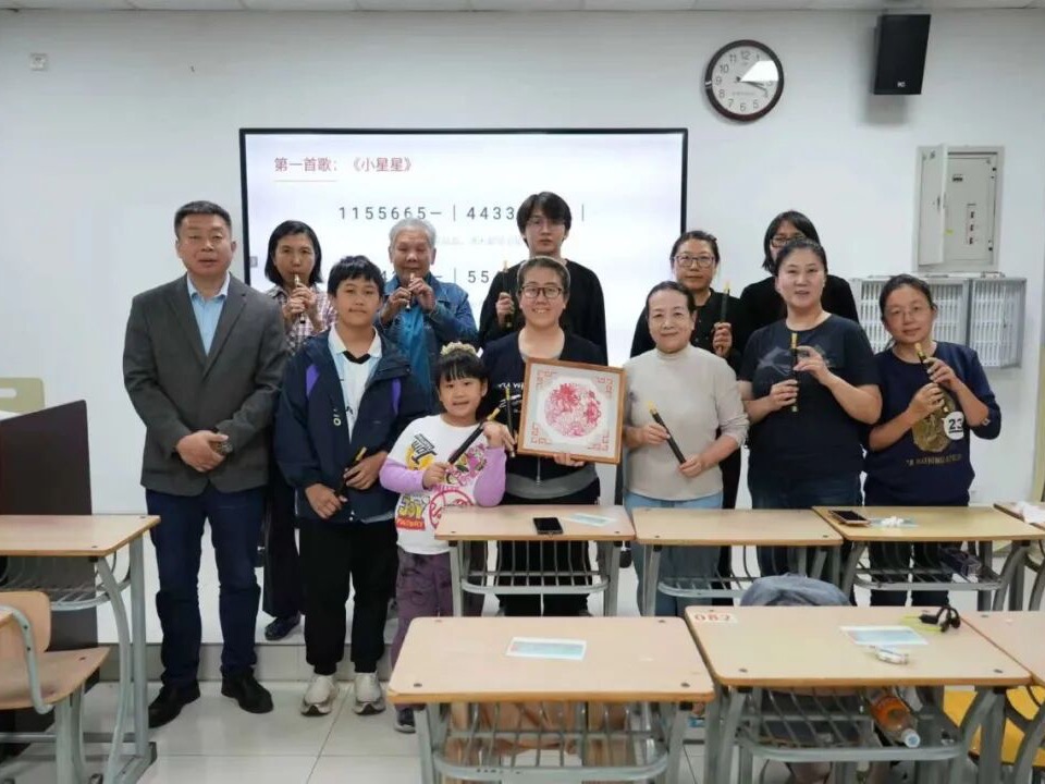 “弦歌舞韵·非遗新声”非遗宣传月第三期体验课程回顾