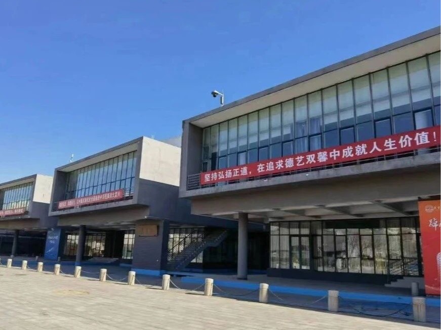 云端研学，艺路共进 | 钢琴系成功举办星海音乐学院刘云天教授远程钢琴大师班