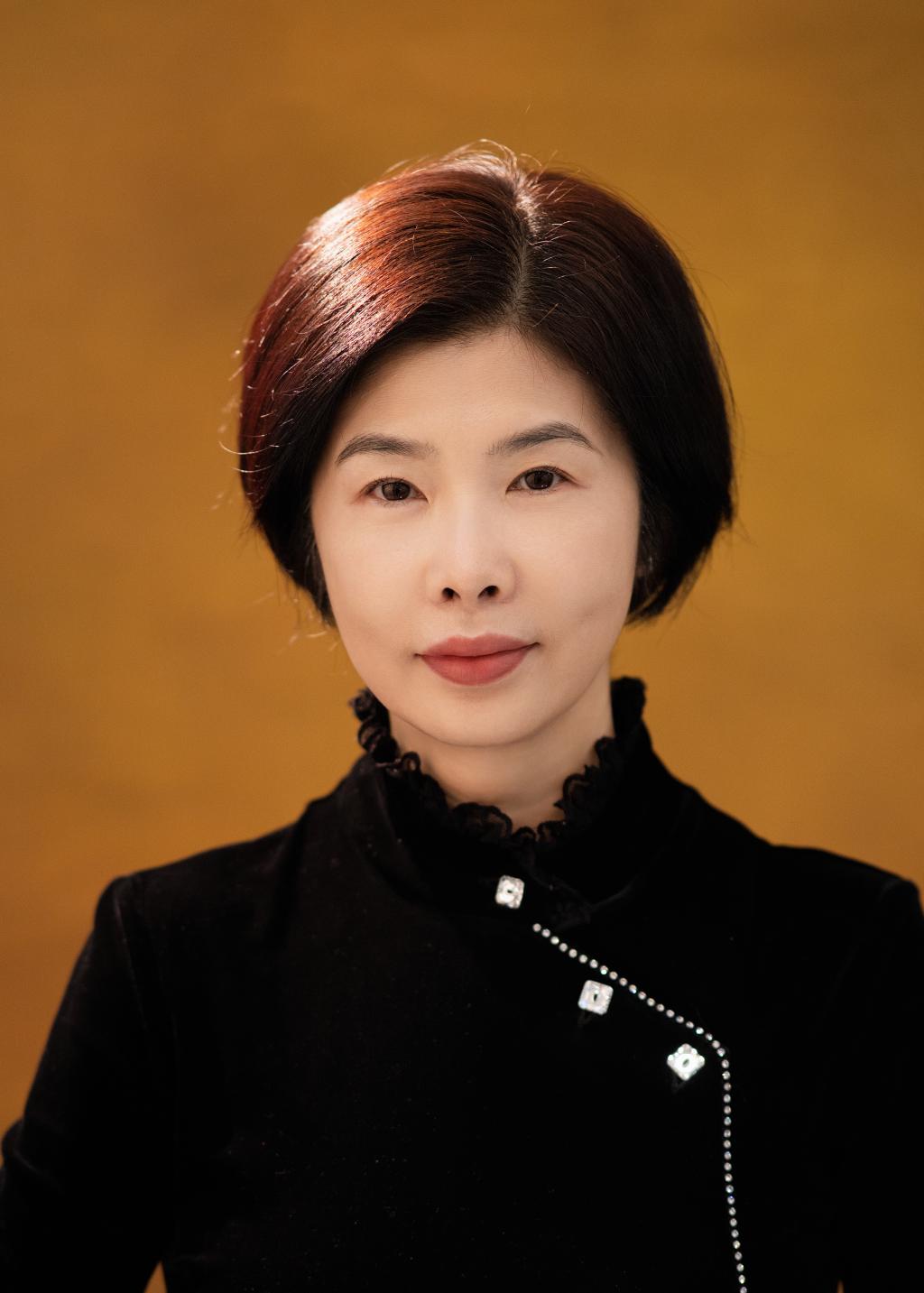 学术副院长 章梅