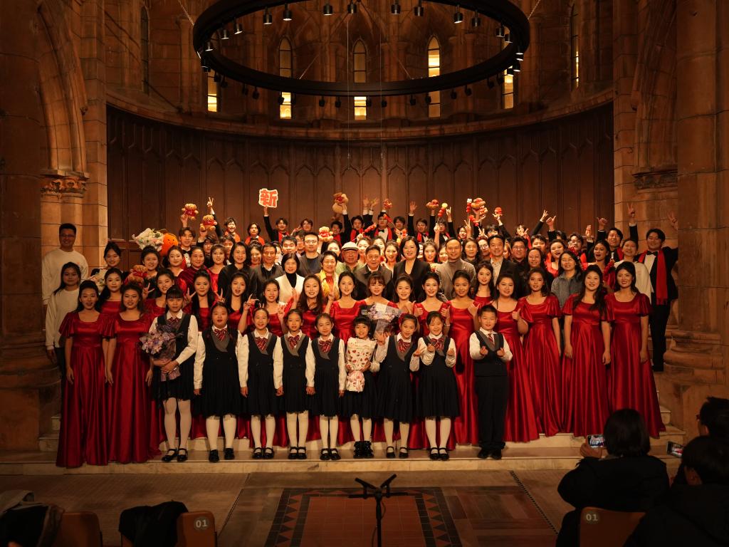 “烛光传薪火 乐韵颂新年”天津音乐学院烛光合唱团新年音乐会圆满落幕