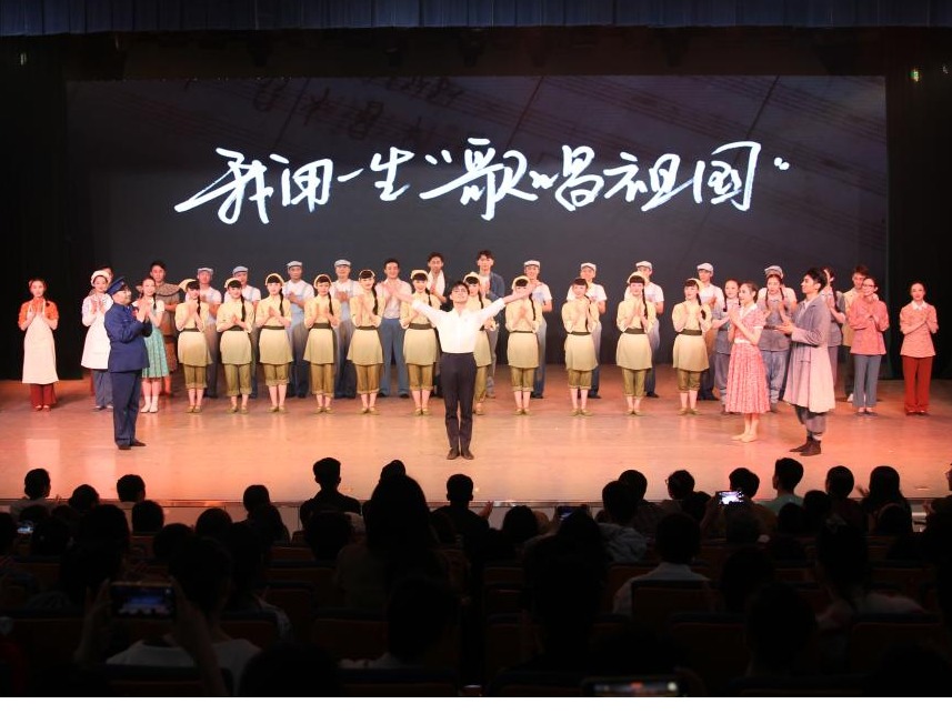 舞剧《歌唱祖国》走进天津音乐学院，温暖展现王莘先生一生创作故事