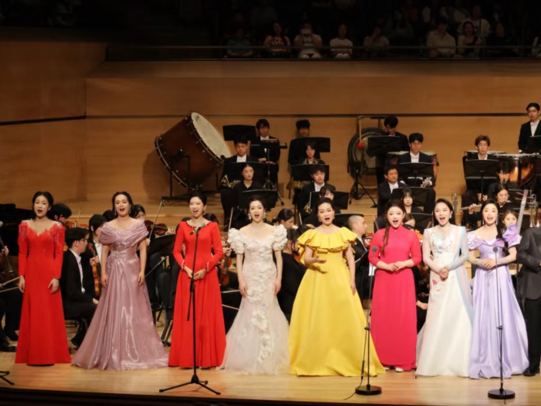 师引新声·乐传佳音——雷佳师生音乐会在天津大剧院成功举办