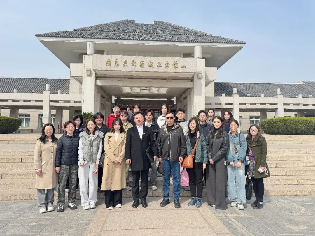 赓续红色血脉 传承革命遗志丨作曲指挥系团总支开展清明祭英烈主题团日活动