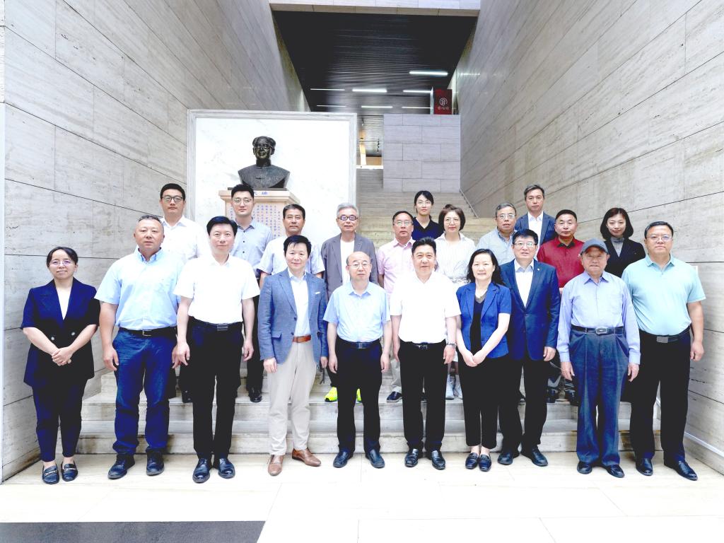 “津通上合”音乐汇——“上合峰会与民间外交”研讨会在我校成功举办