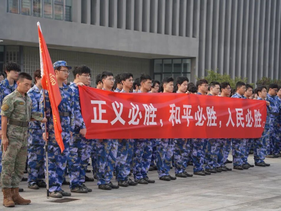 别样思政课 走进军训场丨天津音乐学院开展新生爱国主义教育主题活动