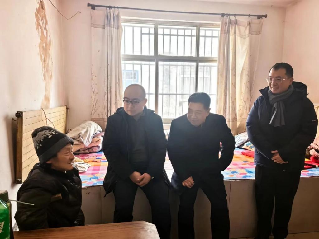 天津音乐学院党委调研指导我校扶持经济薄弱村工作并开展春节走访慰问​