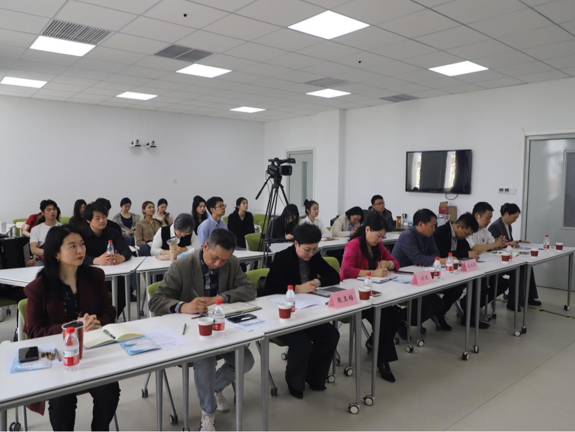 津疆大中小学师生同上一堂国家安全教育课——我校举办铸牢中华民族共同体意识大中小学思政课一体化活动
