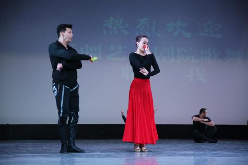 说明: CO6A9533