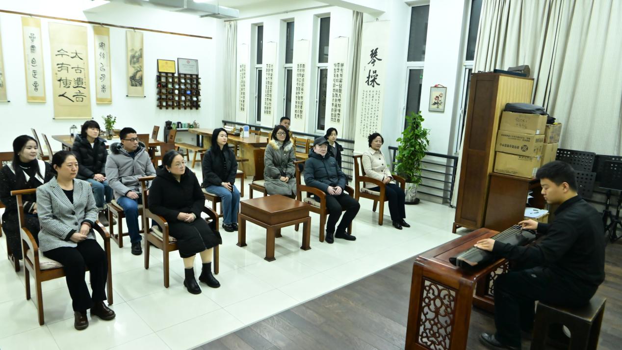 图三1